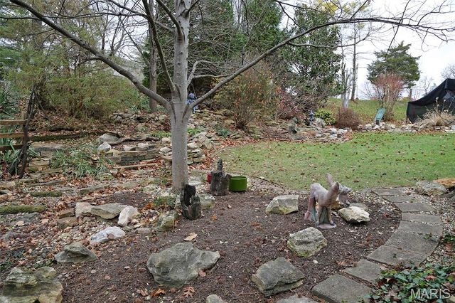 928 Oak Terrace Court, Fenton, MO 63026