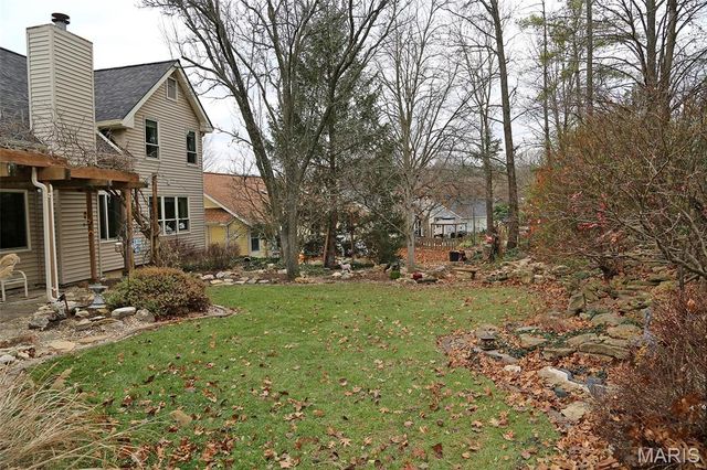 928 Oak Terrace Court, Fenton, MO 63026