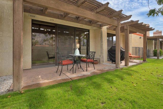 49455 Avenida Club La Quinta, La Quinta, CA 92253