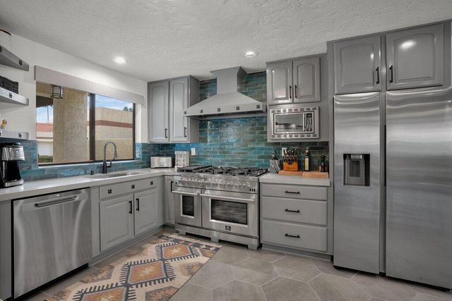 49455 Avenida Club La Quinta, La Quinta, CA 92253