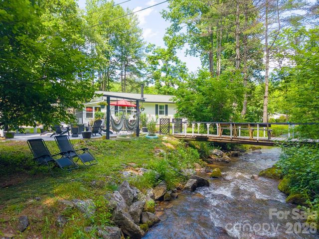 336 Greens Creek Road, Sylva, NC 28779