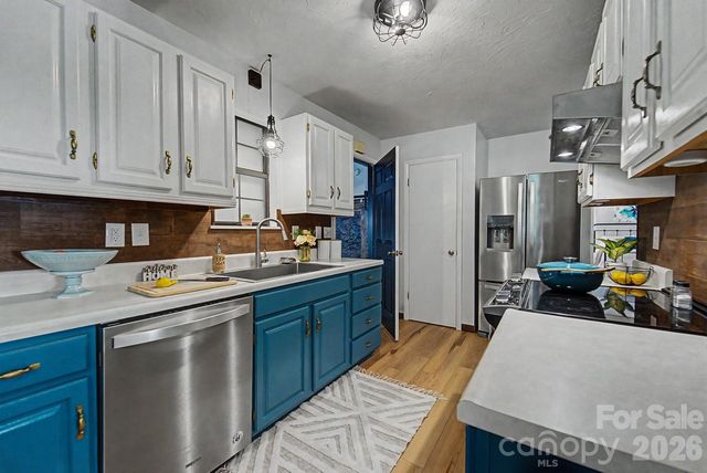 336 Greens Creek Road, Sylva, NC 28779