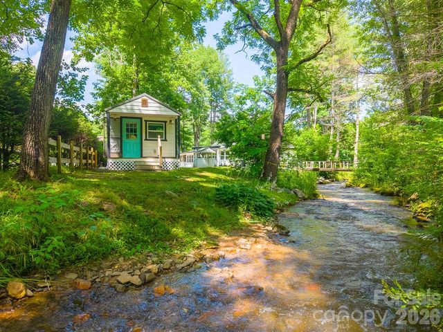 336 Greens Creek Road, Sylva, NC 28779