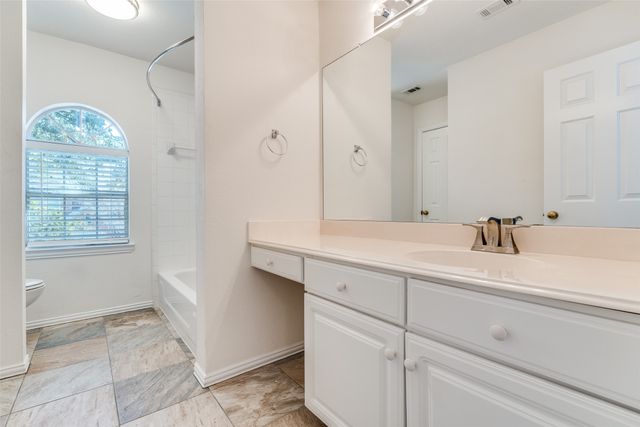 2655 Lakeforest Court, Dallas, TX 75214