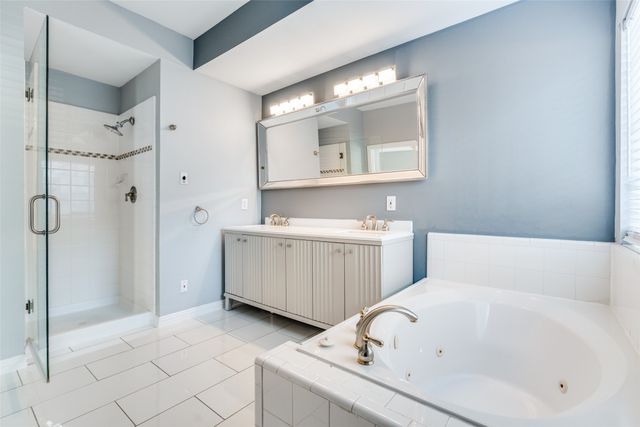 2655 Lakeforest Court, Dallas, TX 75214