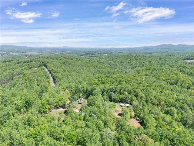 1512 Snow Creek RD, Martinsville, VA 24112