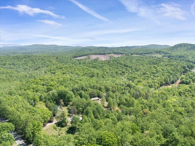 1512 Snow Creek RD, Martinsville, VA 24112