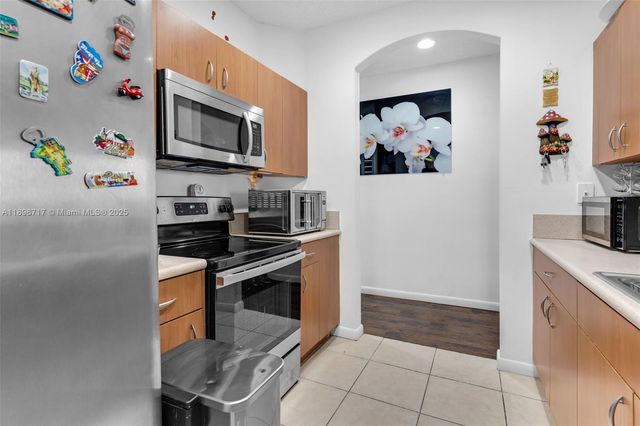 4289 NE 10th Ct, Homestead, FL 33033