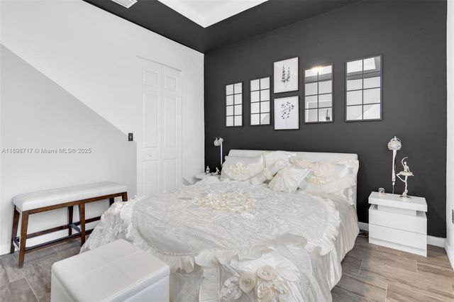 4289 NE 10th Ct, Homestead, FL 33033