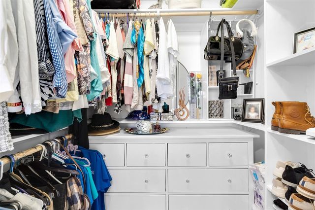 4289 NE 10th Ct, Homestead, FL 33033