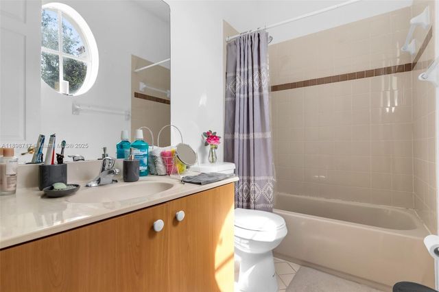 4289 NE 10th Ct, Homestead, FL 33033