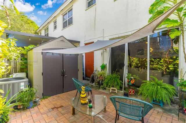 4289 NE 10th Ct, Homestead, FL 33033