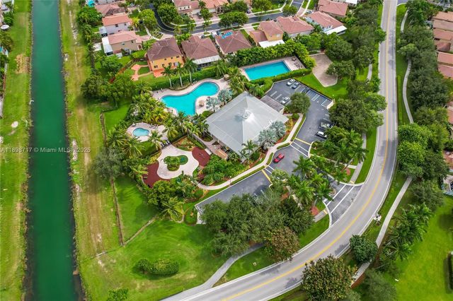 4289 NE 10th Ct, Homestead, FL 33033