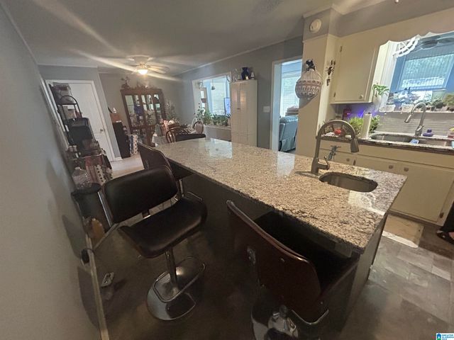 749 PARKMOOR CIRCLE, Hueytown, AL 35022