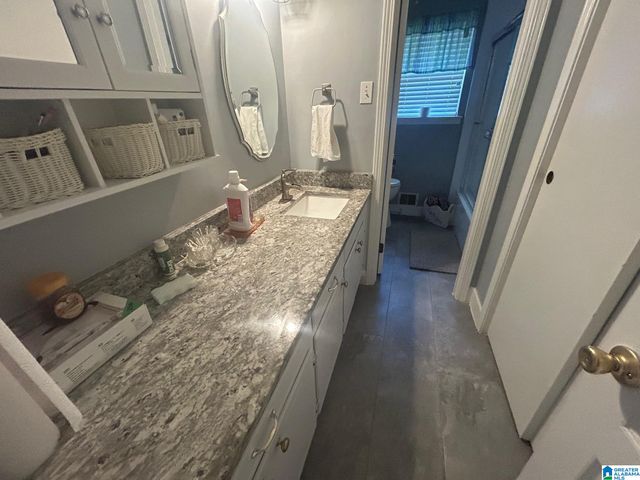 749 PARKMOOR CIRCLE, Hueytown, AL 35022