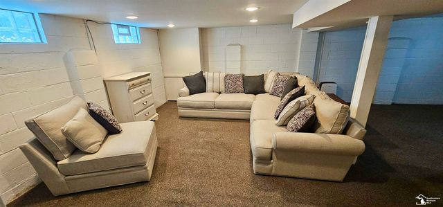 3705 Westpoint Street, Dearborn, MI 48124