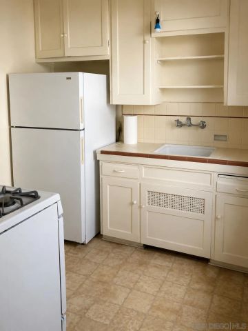 717-19 San Jose Pl, San Diego, CA 92109