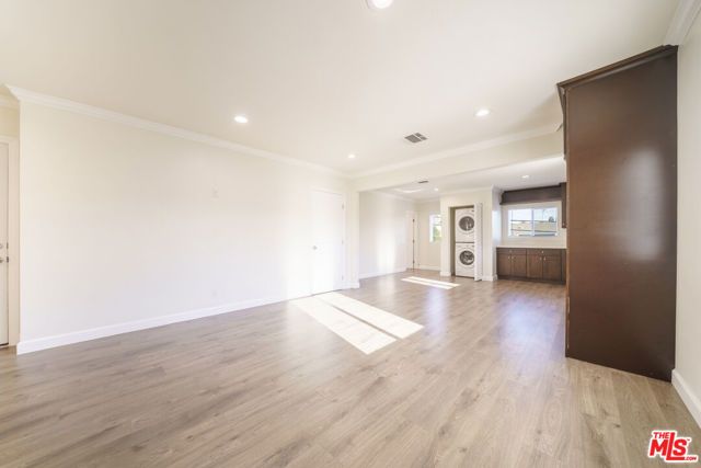 136 N Rampart Boulevard 3, Los Angeles, CA 90026