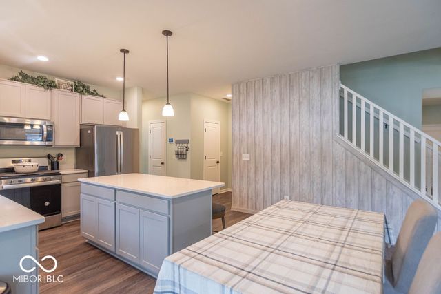 3330 S Cordell Road, New Palestine, IN 46163