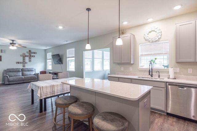 3330 S Cordell Road, New Palestine, IN 46163