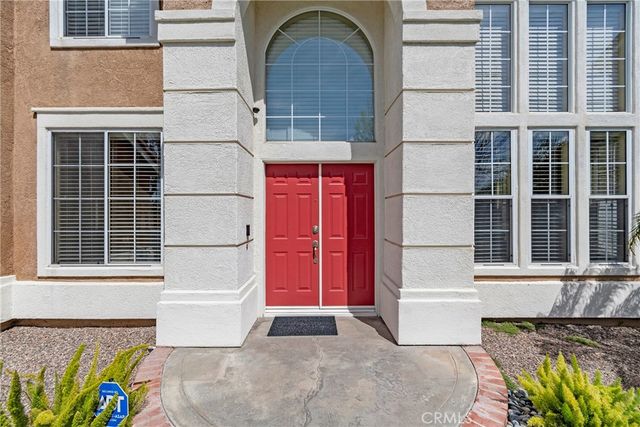 977 Montague, Corona, CA 92879