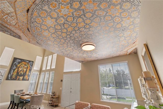 977 Montague, Corona, CA 92879