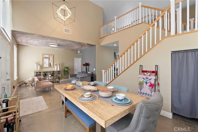 977 Montague, Corona, CA 92879