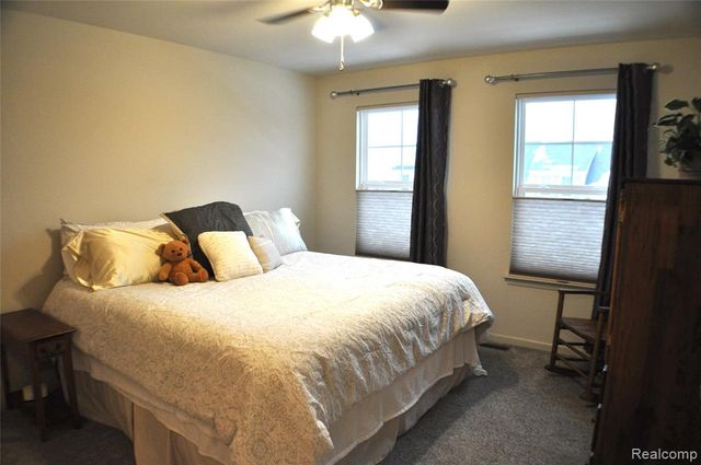 3204 Johanna Ware 13, Wixom, MI 48393