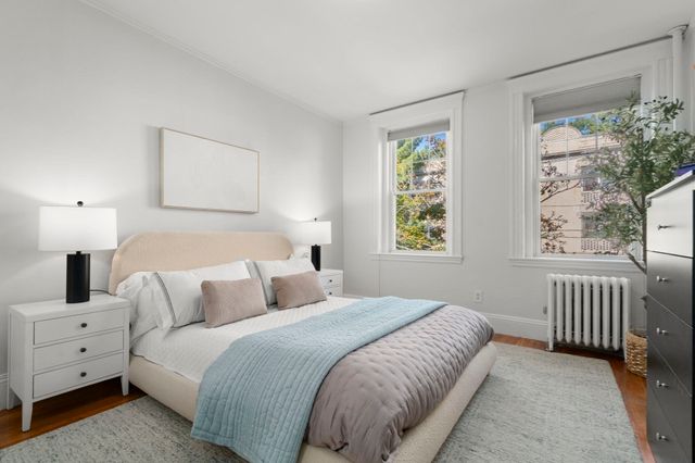 36 Dwight St 4, Brookline, MA 02446