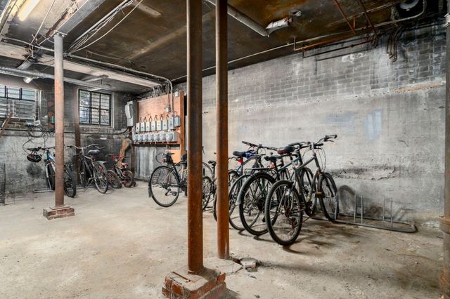 36 Dwight St 4, Brookline, MA 02446