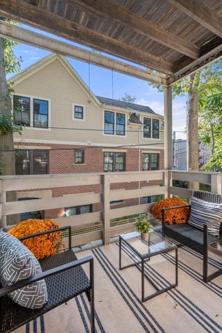 36 Dwight St 4, Brookline, MA 02446