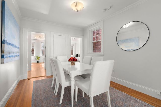36 Dwight St 4, Brookline, MA 02446
