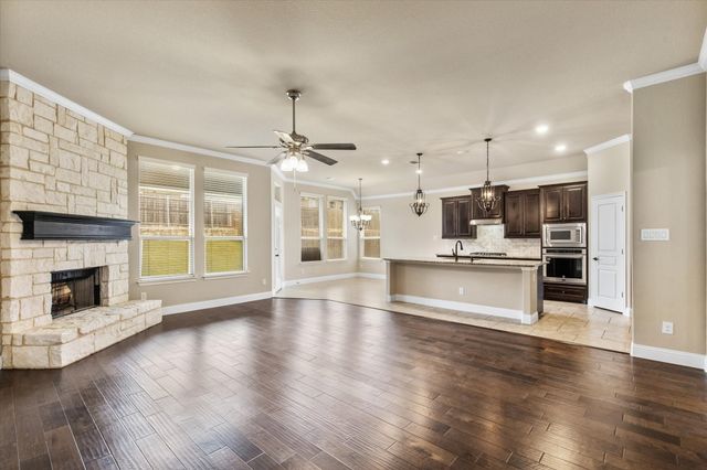 8609 Cloudyway Drive, Fort Worth, TX 76123