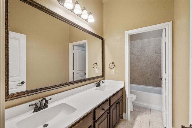 8609 Cloudyway Drive, Fort Worth, TX 76123