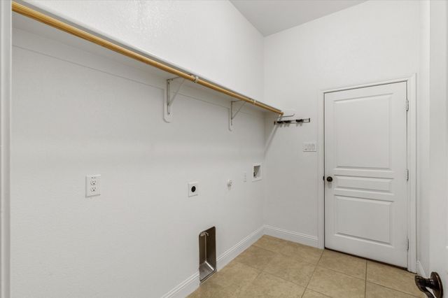 8609 Cloudyway Drive, Fort Worth, TX 76123