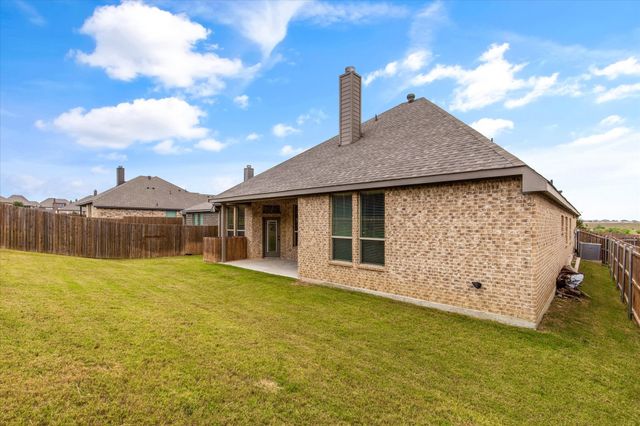 8609 Cloudyway Drive, Fort Worth, TX 76123
