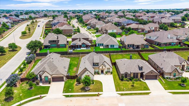 8609 Cloudyway Drive, Fort Worth, TX 76123