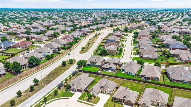 8609 Cloudyway Drive, Fort Worth, TX 76123
