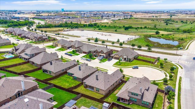 8609 Cloudyway Drive, Fort Worth, TX 76123