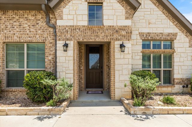 8609 Cloudyway Drive, Fort Worth, TX 76123