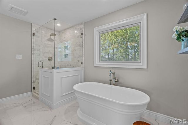 4814 King Andrew Park, St Louis, MO 63129