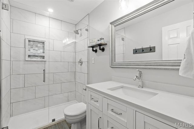 4814 King Andrew Park, St Louis, MO 63129