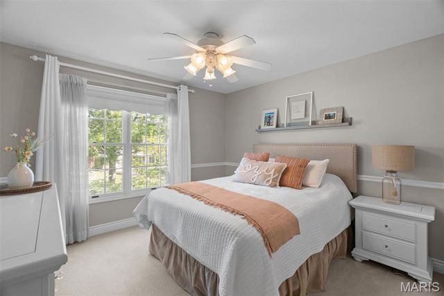 4814 King Andrew Park, St Louis, MO 63129