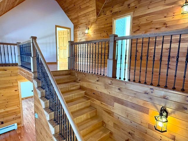 17 Woodland Hills Drive, Morrisonville, NY 12962