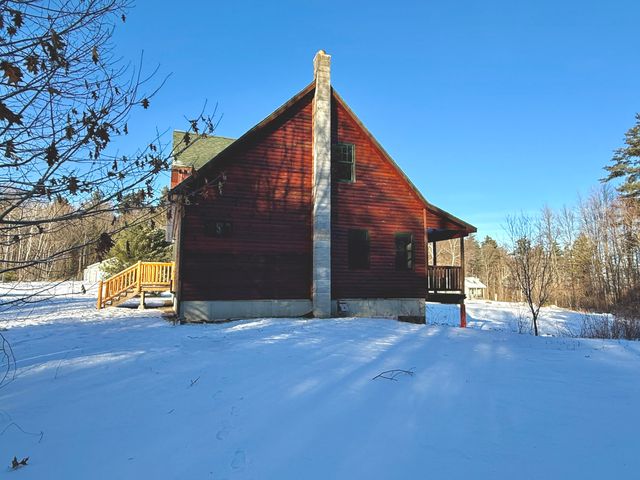 17 Woodland Hills Drive, Morrisonville, NY 12962