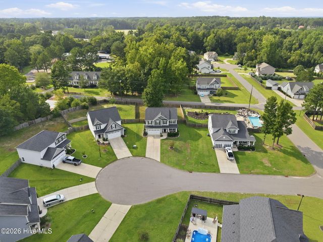 610 Overland Court, Vass, NC 28394