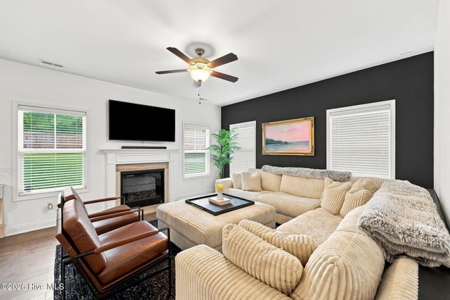 610 Overland Court, Vass, NC 28394