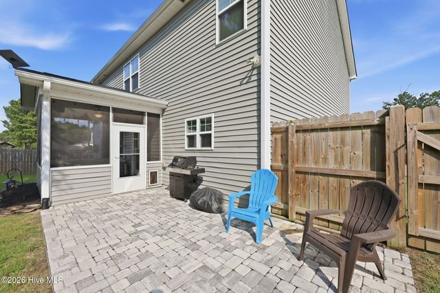610 Overland Court, Vass, NC 28394