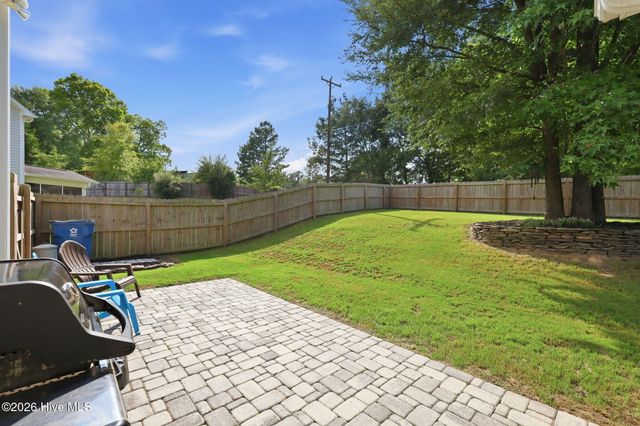 610 Overland Court, Vass, NC 28394