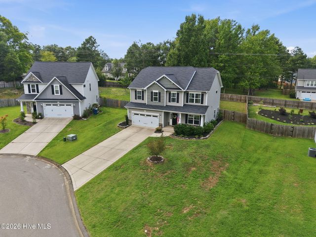 610 Overland Court, Vass, NC 28394